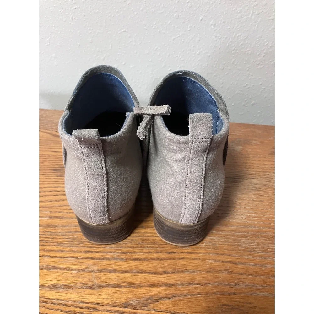 TOMS Deia‎ Grey Suede Ankle Booties Side Zip Low Block Heel Womens Size 9